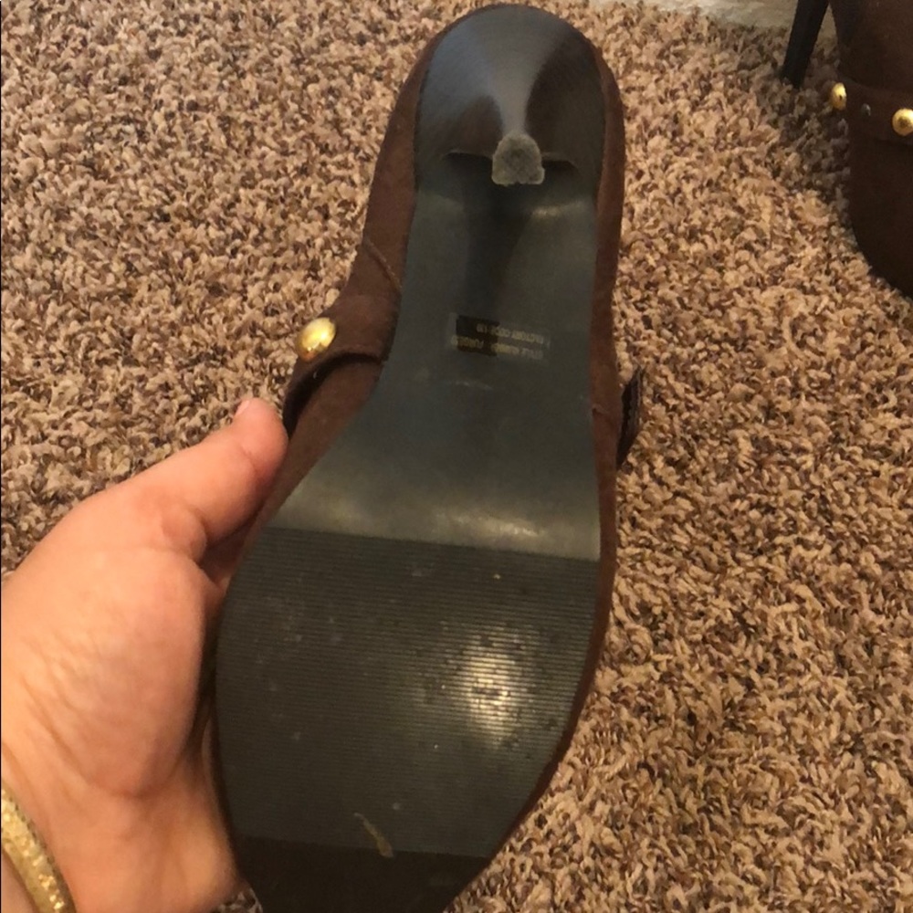 Boots🎉🎉 - Picture 3 of 3